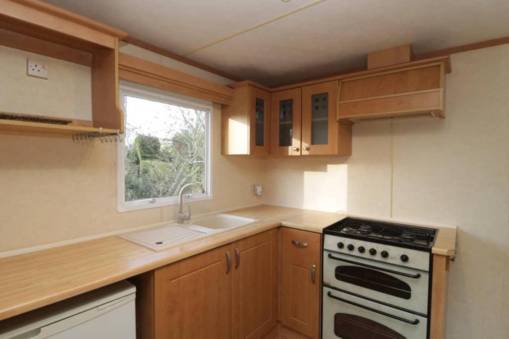 The Nest - Family Friendly Caravan Nr Glastonbury & Street Somerton  Exterior photo